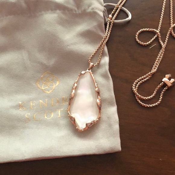 Kendra Scott Zayne Necklace Rose Gold 